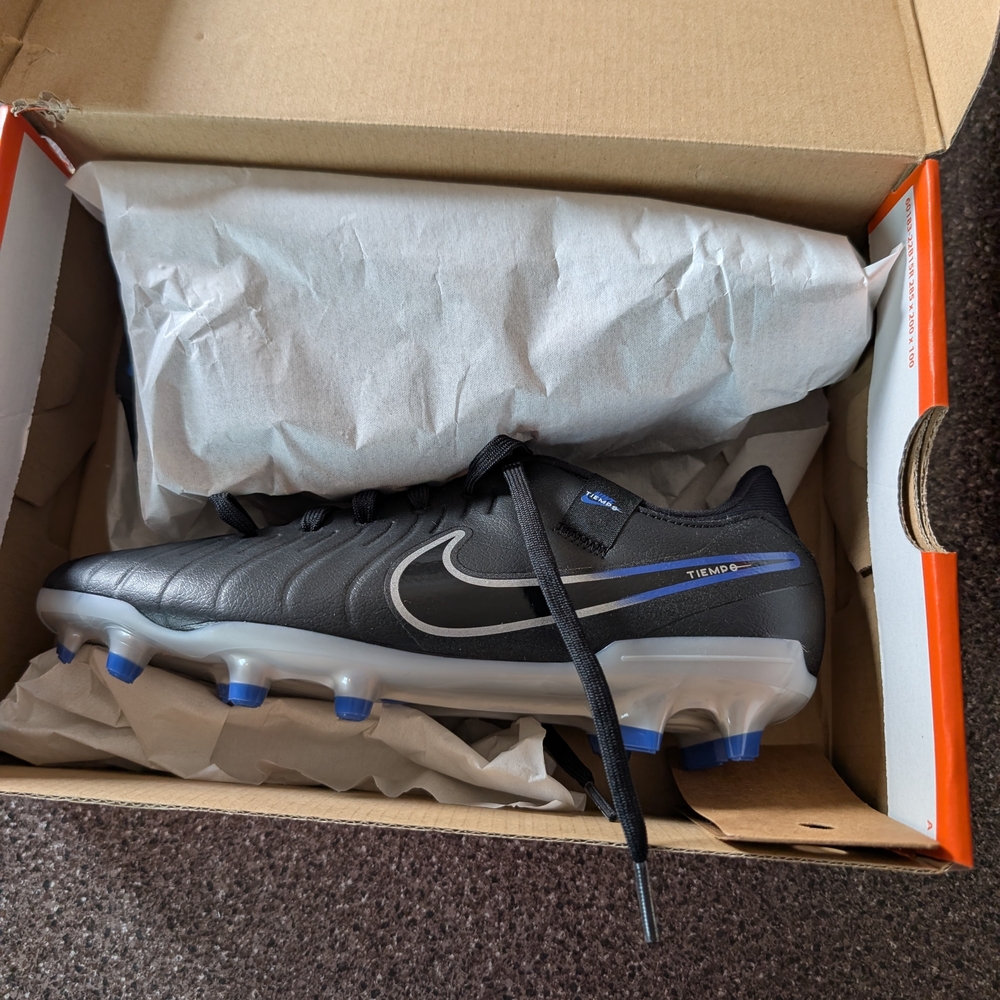 Nike Legend 10 Academy Firm Ground FG